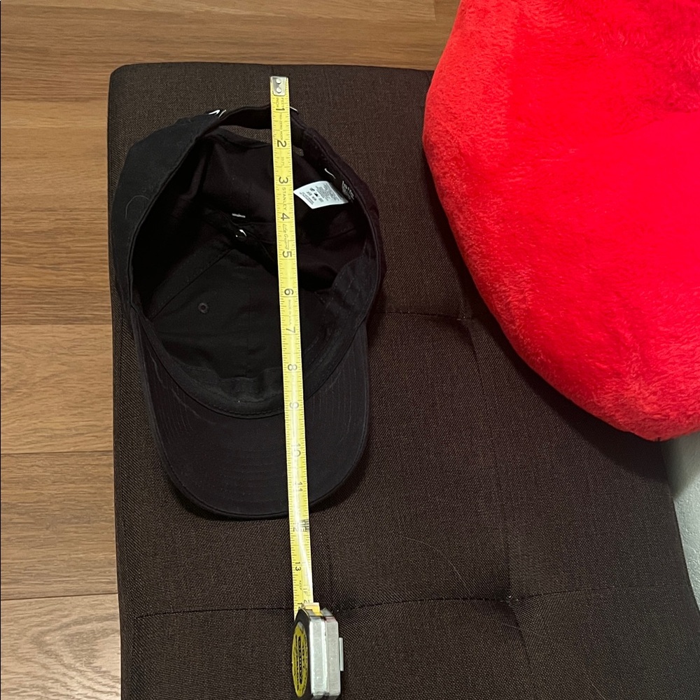 #1486= Unisex’s Nike Black Baseball Cap - Picture 5 of 8
